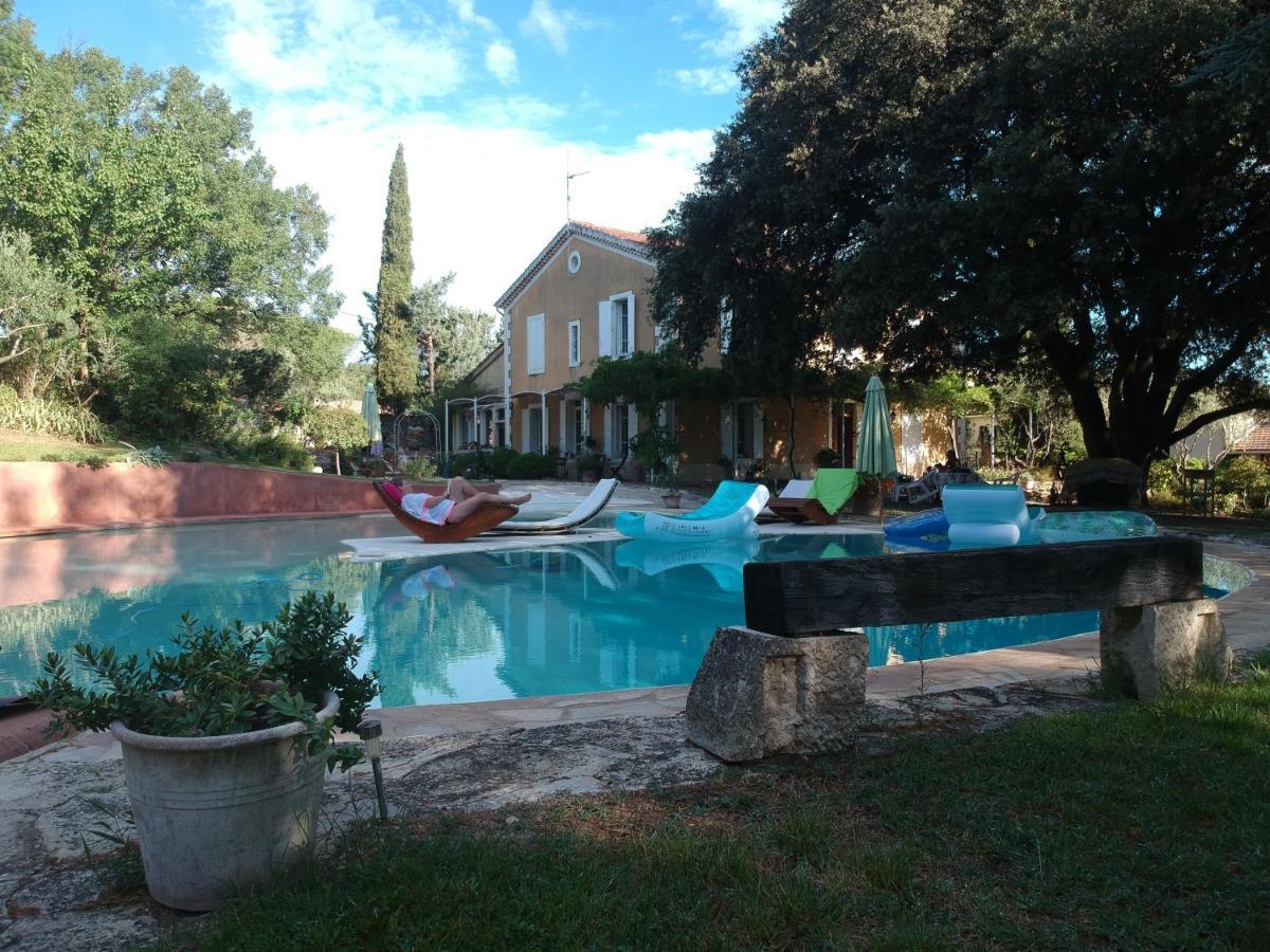 Bed and Breakfast Le Fer En Ceze Sabran Екстер'єр фото